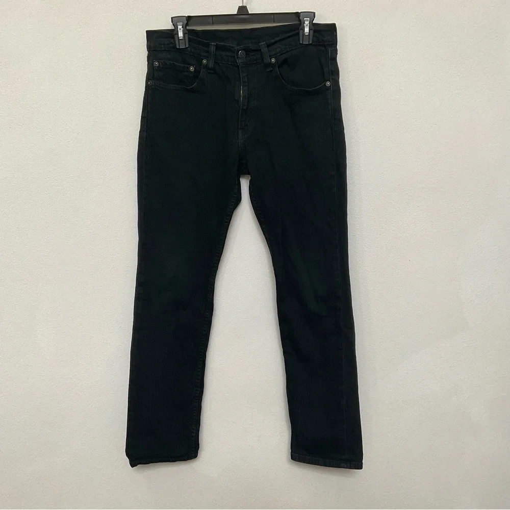 Levi Strauss Black Straight Leg Men's Jeans Size 31x30 Basic Comfort Jeans